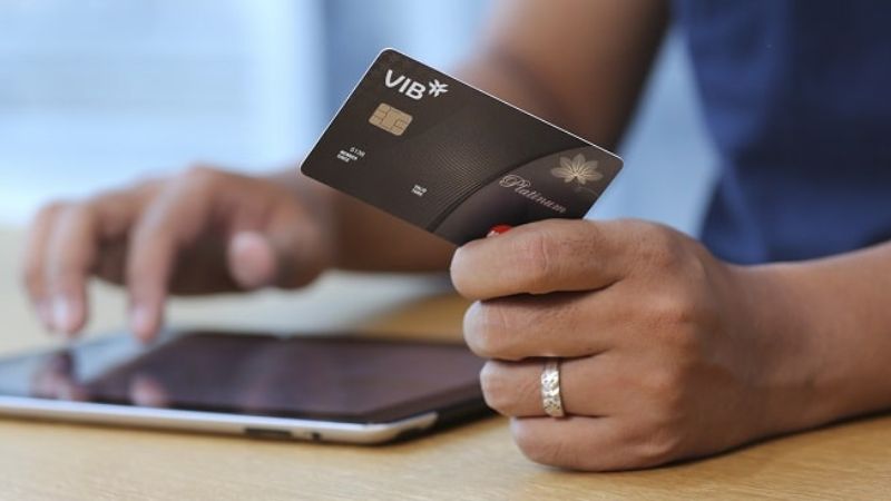 Hướng dẫn làm thẻ ngân hàng online ngay tại nhà 